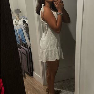 BCBGMaxazria white double-lined dress